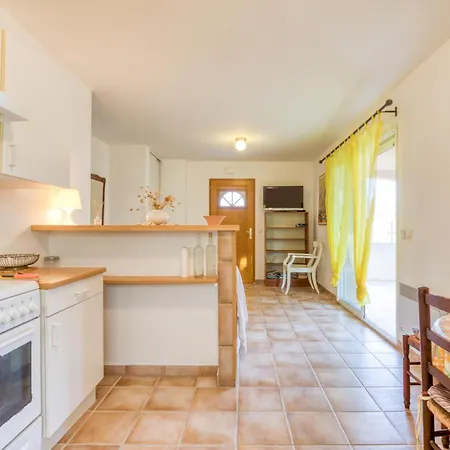 Apartment Dans Bord De Mer *